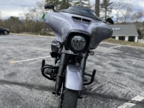 FLHXSE 2020 CVO™ Street Glide® thumb 0