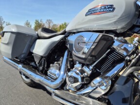 FLHX 2026 Street Glide® thumb 3