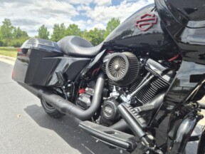 FLTRXS 2019 Road Glide® Special thumb 3
