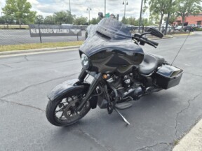 FLHXS 2020 Street Glide® Special thumb 1