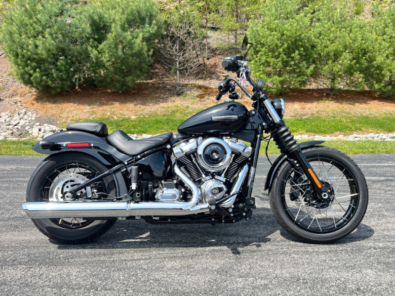 FXBB 2025 Street Bob™