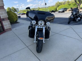 2019 Harley-Davidson® FLHTK Ultra Limited thumb 1