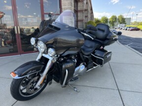 2019 Harley-Davidson® FLHTK Ultra Limited thumb 2