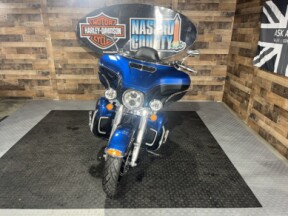 2018 Harley-Davidson® 115th Anniversary Ultra Limited Legend Blue/Vivid Black thumb 3