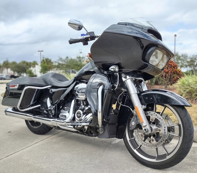 Harley-Davidson® Road Glide® 2021