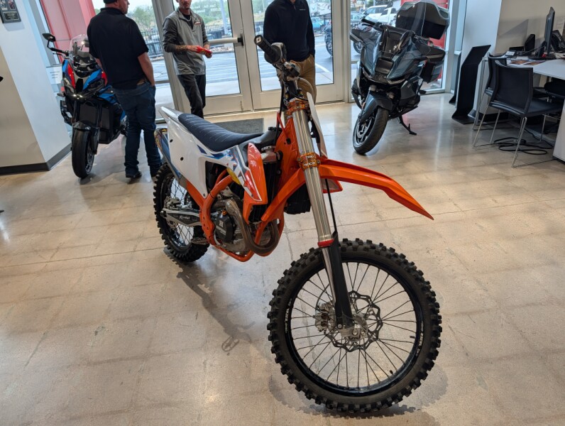 2022 KTM 450 SX-F