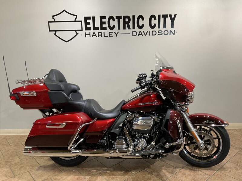 2018 Harley-Davidson® Ultra Limited Low Wicked Red/Twisted Cherry FLHTKL