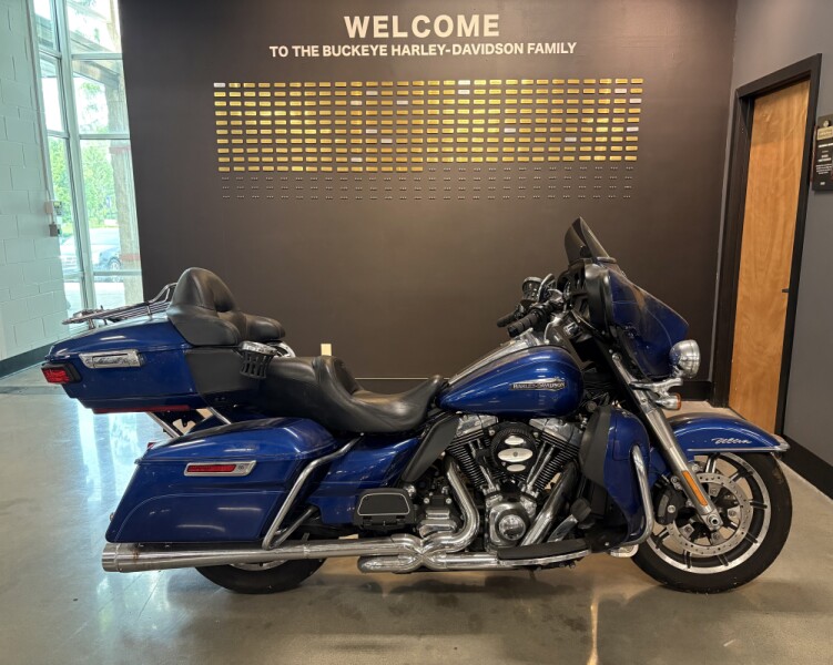 2016 Harley-Davidson® Electra Glide® Ultra Classic® Superior Blue