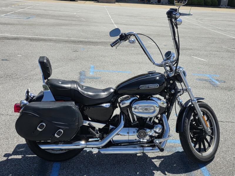 2006 Harley-Davidson® Sportster® 1200 Low BLACK W/PINSTRIPE