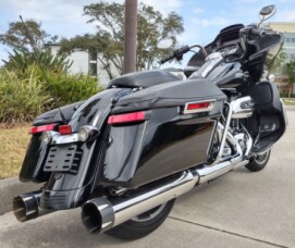 Harley-Davidson® Road Glide® 2021 thumb 1