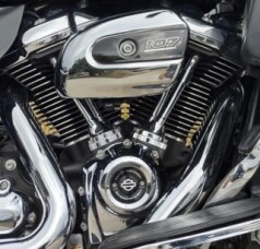 Harley-Davidson® Road Glide® 2021 thumb 2