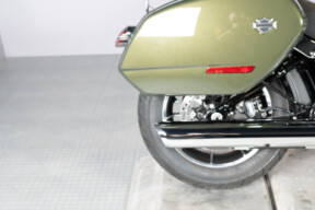 2026 Harley-Davidson® Low Rider™ ST FXLRST thumb 2