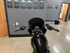 2025 Harley-Davidson® Street Bob® Vivid Black w/Laced Wheels thumb 0