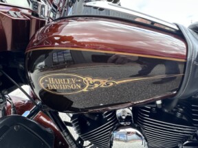 2009 Harley-Davidson® Electra Glide® Ultra Classic® Two-Tone Light Candy Root Beer/Dark Candy Root B thumb 1