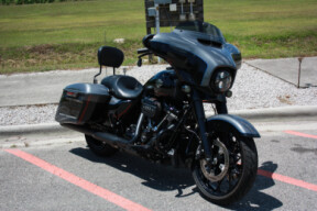 2021 Harley-Davidson® Street Glide® Special FLHXS thumb 3