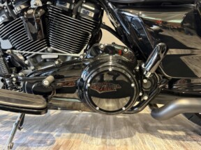 Street Glide thumb 1