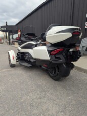 2024 Can-Am Sypder RT Sea-to-Sky thumb 0
