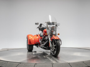 2017 Harley-Davidson FLRT Freewheeler in Laguna Orange. thumb 2