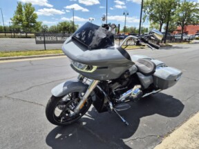 FLTRX 2024 Road Glide® thumb 1