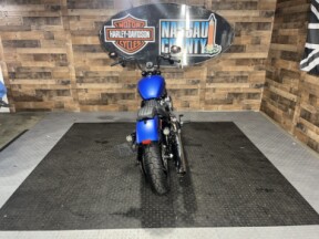 2026 Harley-Davidson® Street Bob® Aurora Blue Denim Chrome Laced Wheels thumb 1