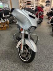 2015 Harley-Davidson® FLHXS Street Glide® Special thumb 1