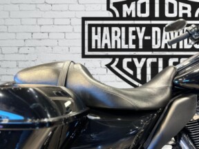 2021 Harley-Davidson® Road Glide® Special Vivid Black thumb 0