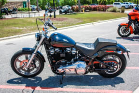 2023 Harley-Davidson® Softail® Standard FXST thumb 0