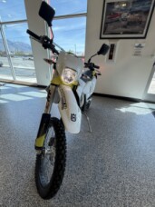 2024 Husqvarna FE 350s F2275X4 thumb 2
