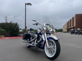 2014 Harley-Davidson® FLSTNSE  CVO™ Softail® Deluxe W GOLD/COBALT 955338 thumb 3