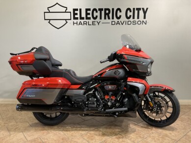 2026 Harley-Davidson® CVO Street Glide Limited Citrus Heat CVO Tri-Tone FLHXLSE