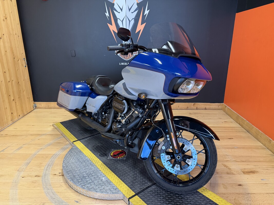 FLTRXS 2023 Road Glide® Special, photo 8