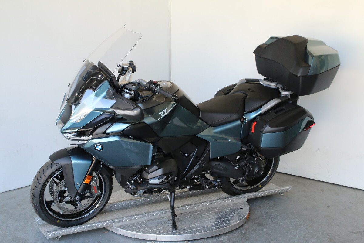 2026 BMW R 1300 RT, photo 8