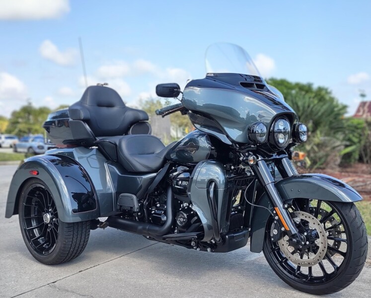 FLHTCUTG 2025 Tri Glide™ Ultra