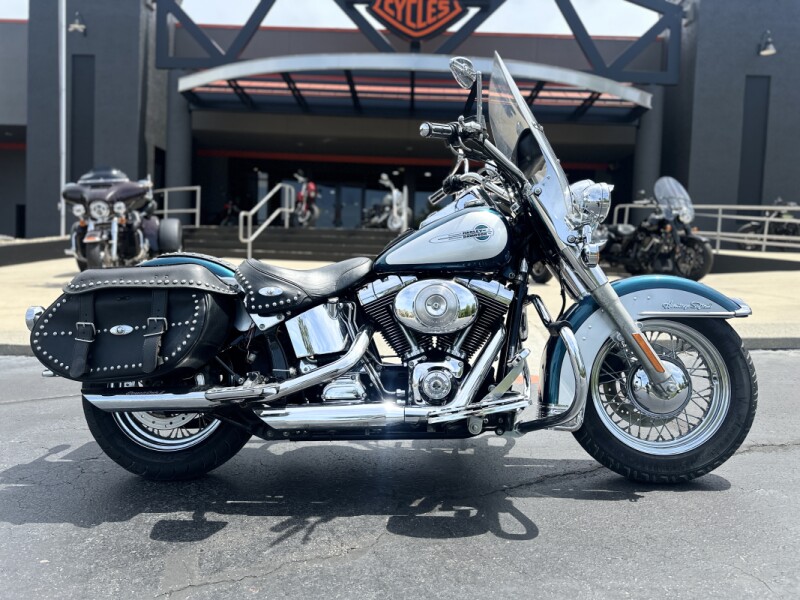 FLSTC 2004 Heritage Softail® Classic