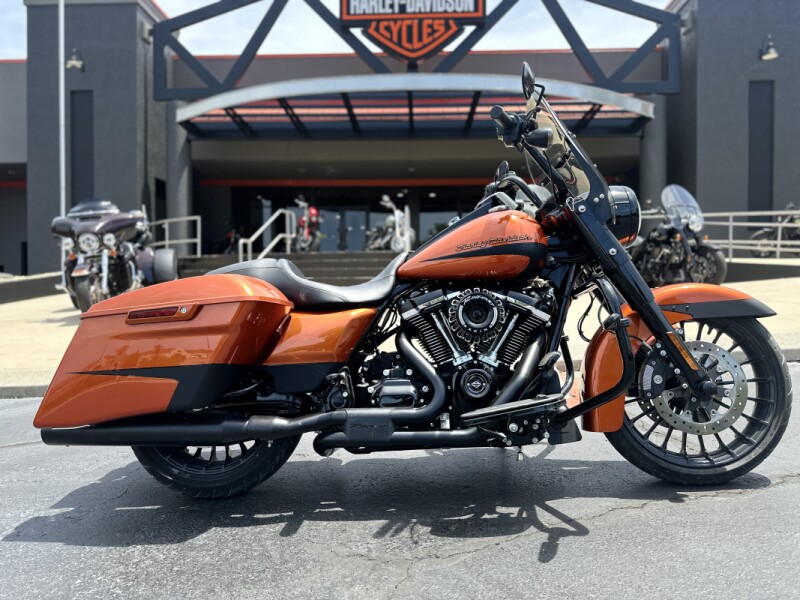 FLHRXS 2019 Road King® Special