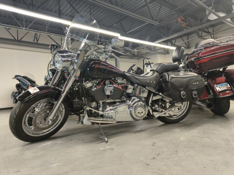 2008 Harley-Davidson® Fat Boy® Candy Red Sunglo