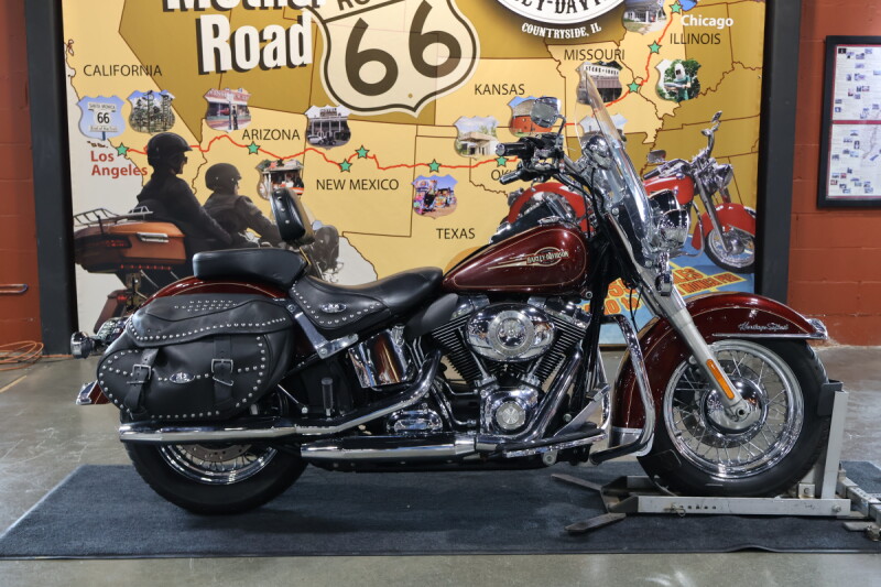 Harley-Davidson® Heritage Softail® Classic 2008 FLSTC CRIMSON RED SUN W/PINSTRIPE