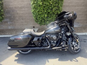 FLHX 2026 Street Glide® thumb 1