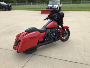 FLHXS 2022 Street Glide® Special thumb 1