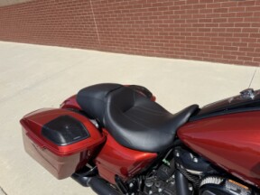 2025 Harley-Davidson® Road King® Special Whiskey Fire thumb 0