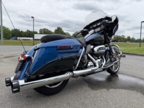 2018 Harley-Davidson® 115th Anniversary Street Glide® Legend Blue/Vivid Black thumb 1