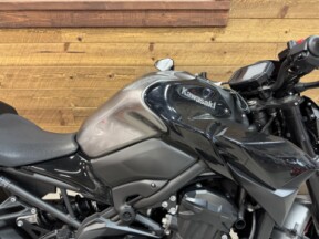 2023 Kawasaki Z900 ABS Metallic Spark Black/Metallic Graphite Gray/Metallic Flat Spark Black Z900 thumb 3