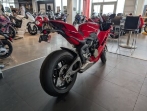 2025 Ducati Panigale V4 thumb 0