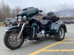 2021 Harley-Davidson® Tri Glide® Ultra  thumb 1