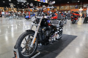 Harley-Davidson® Low Rider® 2019 FXLR BLACK thumb 1