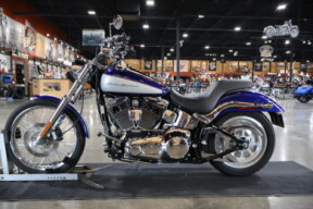 FXSTD 2006 Softail Deuce thumb 3