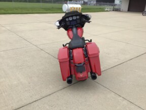 FLHXS 2022 Street Glide® Special thumb 0