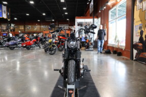 Harley-Davidson® Street Bob™ 2025 FXBB VIVID BLACK thumb 0