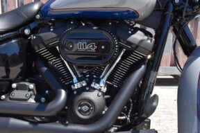 2023 Harley-Davidson® Heritage Classic FLHCS thumb 2