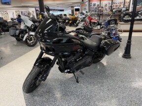 2025 Harley-Davidson® Low Rider® ST Vivid Black - Black Finish thumb 3